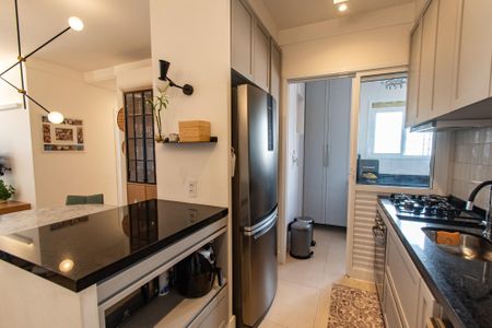 Apartamento à venda com 80m², 3 quartos e 2 vagas Apartamento à venda com 80m², 3 quartos e 2 vagasCozinha