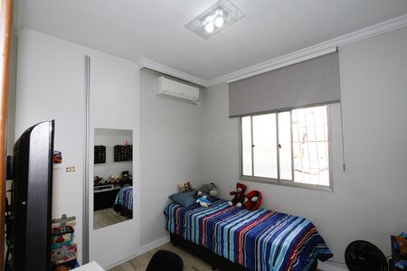 Apartamento à venda com 130m², 3 quartos e 1 vagaQuarto 1