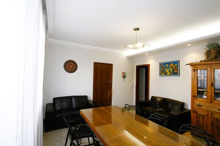 Apartamento à venda com 130m², 3 quartos e 1 vagaSala