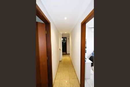 Apartamento à venda com 130m², 3 quartos e 1 vagaCorredor