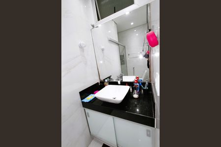 Apartamento à venda com 130m², 3 quartos e 1 vagaBanheiro da Suíte 2