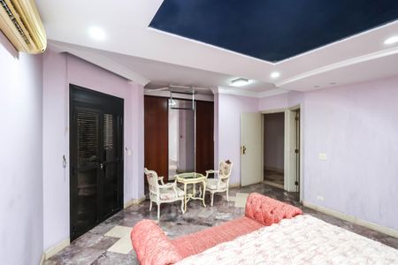 Apartamento à venda com 560m², 4 quartos e 5 vagas Apartamento à venda com 560m², 4 quartos e 5 vagasSuíte 2