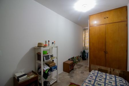 Casa à venda com 301m², 5 quartos e 3 vagasSuíte 2