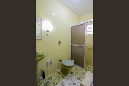 Casa à venda com 301m², 5 quartos e 3 vagasBanheiro da Suíte 1