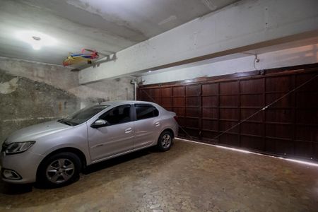 Casa à venda com 301m², 5 quartos e 3 vagasGaragem