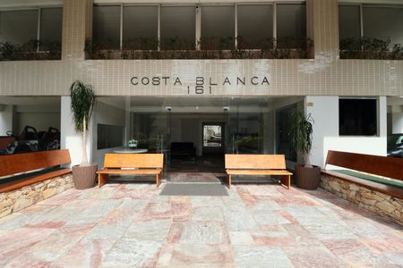 Apartamento para alugar com 110m², 3 quartos e 1 vagaFachada