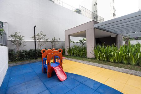Apartamento à venda com 40m², 1 quarto e sem vaga Apartamento à venda com 40m², 1 quarto e sem vagaPlayground