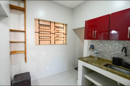 Casa à venda com 120m², 4 quartos e sem vaga Casa à venda com 120m², 4 quartos e sem vagaCozinha