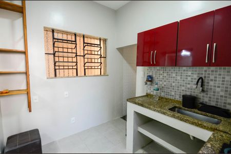 Casa à venda com 120m², 4 quartos e sem vaga Casa à venda com 120m², 4 quartos e sem vagaCozinha