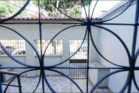 Casa à venda com 120m², 4 quartos e sem vaga Casa à venda com 120m², 4 quartos e sem vagaVista do Quarto 1