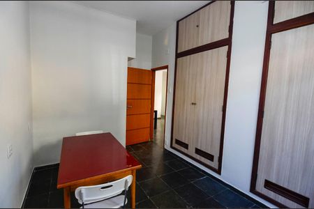 Casa à venda com 120m², 4 quartos e sem vaga Casa à venda com 120m², 4 quartos e sem vagaQuarto 1