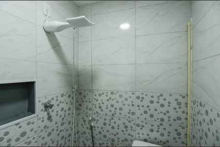 Casa à venda com 120m², 4 quartos e sem vaga Casa à venda com 120m², 4 quartos e sem vagaBanheiro 2