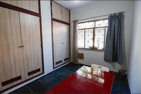 Casa à venda com 120m², 4 quartos e sem vaga Casa à venda com 120m², 4 quartos e sem vagaQuarto 1