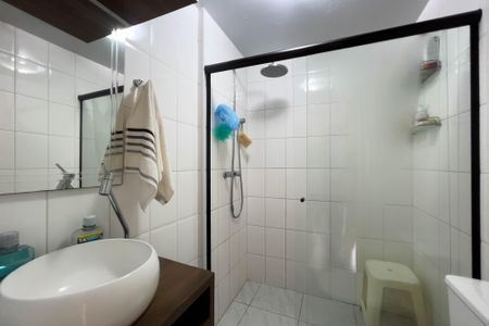Apartamento para alugar com 54m², 2 quartos e 1 vaga Apartamento para alugar com 54m², 2 quartos e 1 vagaBanheiro da Suíte