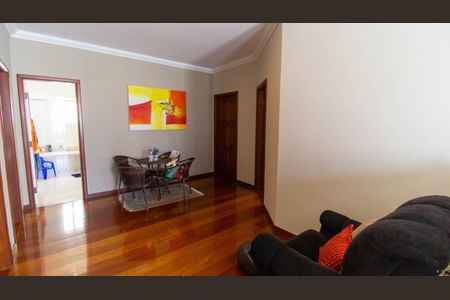 Casa de condomínio à venda com 100m², 4 quartos e sem vaga Casa de condomínio à venda com 100m², 4 quartos e sem vagaQuarto 1