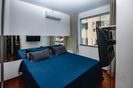 Apartamento à venda com 180m², 3 quartos e 4 vagas Apartamento à venda com 180m², 3 quartos e 4 vagasSuíte