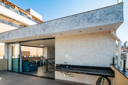 Apartamento à venda com 180m², 3 quartos e 4 vagas Apartamento à venda com 180m², 3 quartos e 4 vagasÁrea da Cobertura