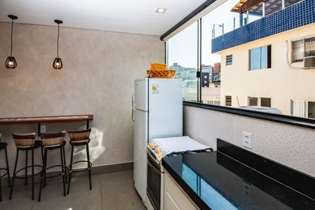 Apartamento à venda com 180m², 3 quartos e 4 vagas Apartamento à venda com 180m², 3 quartos e 4 vagasÁrea Gourmet