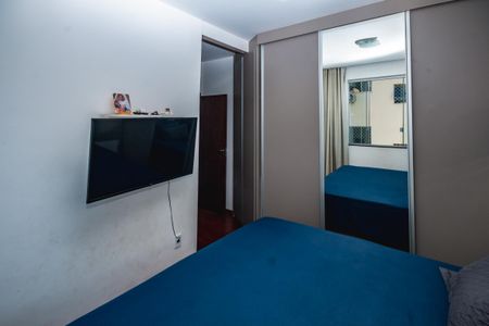 Apartamento à venda com 180m², 3 quartos e 4 vagas Apartamento à venda com 180m², 3 quartos e 4 vagasSuíte