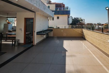 Apartamento à venda com 180m², 3 quartos e 4 vagas Apartamento à venda com 180m², 3 quartos e 4 vagasÁrea da Cobertura