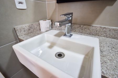 Apartamento à venda com 44m², 2 quartos e 1 vagaBanheiro