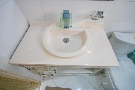 Apartamento à venda com 80m², 3 quartos e 2 vagas Apartamento à venda com 80m², 3 quartos e 2 vagasBanheiro da Suíte