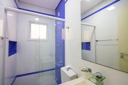 Apartamento à venda com 80m², 3 quartos e 2 vagas Apartamento à venda com 80m², 3 quartos e 2 vagasBanheiro social