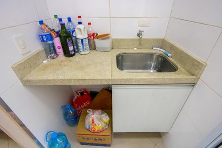Apartamento à venda com 80m², 3 quartos e 2 vagas Apartamento à venda com 80m², 3 quartos e 2 vagasÁrea de serviço