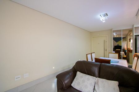 Apartamento à venda com 80m², 3 quartos e 2 vagas Apartamento à venda com 80m², 3 quartos e 2 vagasSala