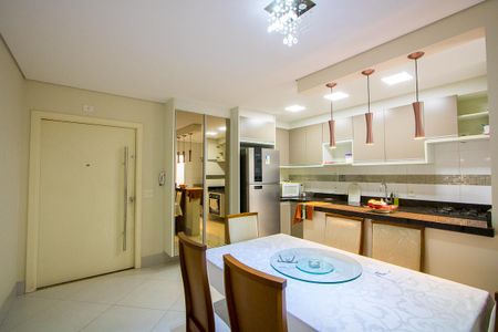 Apartamento à venda com 80m², 3 quartos e 2 vagas Apartamento à venda com 80m², 3 quartos e 2 vagasSala