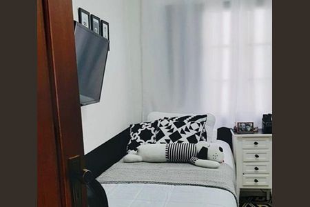 Casa à venda com 3 quartos, 174m² em Vila Ester (Zona Norte), São Paulo