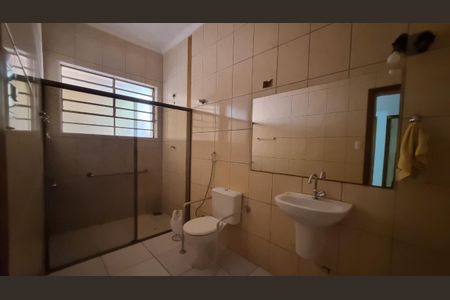 Casa à venda com 300m², 3 quartos e 3 vagas