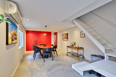 Casa à venda com 160m², 3 quartos e 2 vagas