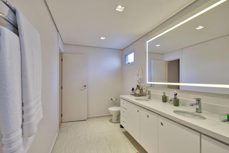 Casa à venda com 160m², 3 quartos e 2 vagas