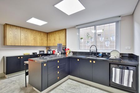 Casa à venda com 160m², 3 quartos e 2 vagas