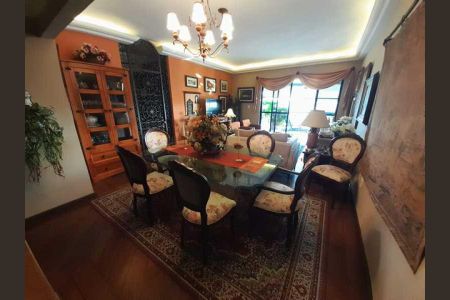 Apartamento à venda com 186m², 4 quartos e 3 vagas