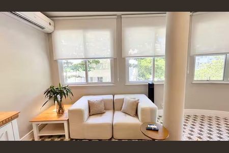 Apartamento à venda com 2 quartos, 70m² em Leblon, Rio de Janeiro