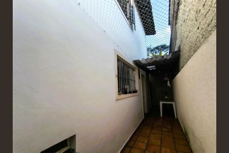 Casa à venda com 120m², 3 quartos e 2 vagas