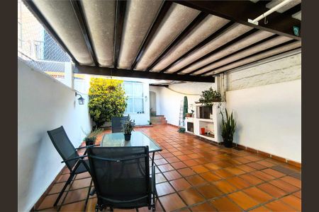 Casa à venda com 120m², 3 quartos e 2 vagas