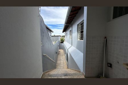 Casa à venda com 180m², 3 quartos e 2 vagas
