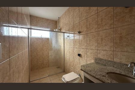 Casa à venda com 180m², 3 quartos e 2 vagas