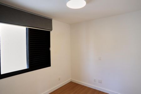 Apartamento à venda com 268m², 4 quartos e 6 vagasQuarto 2