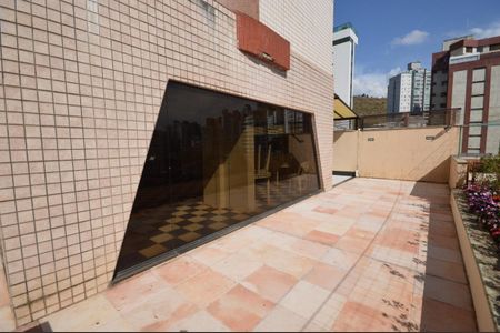 Apartamento à venda com 102m², 3 quartos e 2 vagas