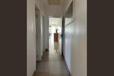 Casa à venda com 180m², 4 quartos e 3 vagas