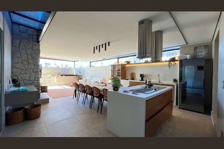 Apartamento à venda com 220m², 4 quartos e 4 vagas