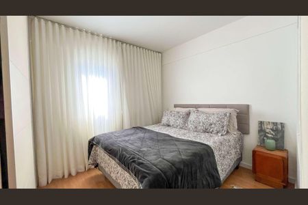 Apartamento à venda com 220m², 4 quartos e 4 vagas