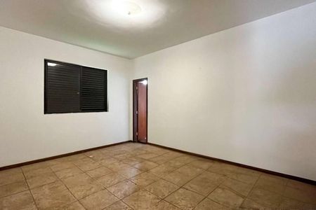 Casa à venda com 650m², 5 quartos e 11 vagas