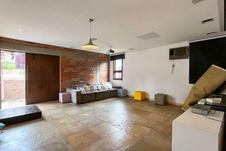 Casa à venda com 5 quartos, 650m² em Pampulha, Belo Horizonte