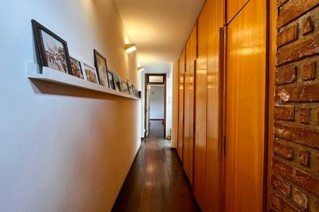 Casa à venda com 650m², 5 quartos e 11 vagas