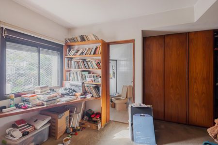 Apartamento à venda com 237m², 3 quartos e 3 vagasSuíte 1